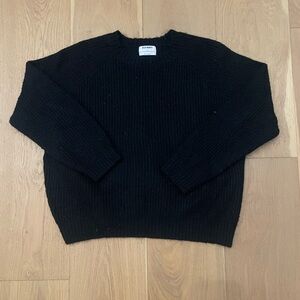 Old Navy Women’s Classic Black Crewneck Sweater